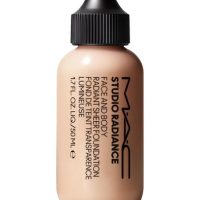 MAC Studio Radiance Foundation NA° W1 50 ml,