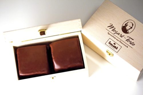 Fine Foods & Sweets >  Sweets >  Pastry & Biscuits