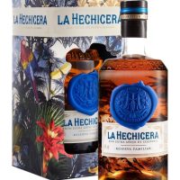 La Hechicera Rum Columbia 0.7L 40% gift pack, 0.7 l